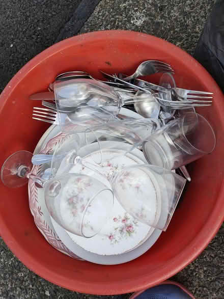 Photo of free Clothes, books, TV, fabric, Duvets (Hove) #4