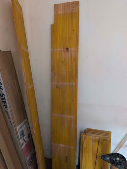 Photo of free Bookcase no screws (Millbank SW1P) #4