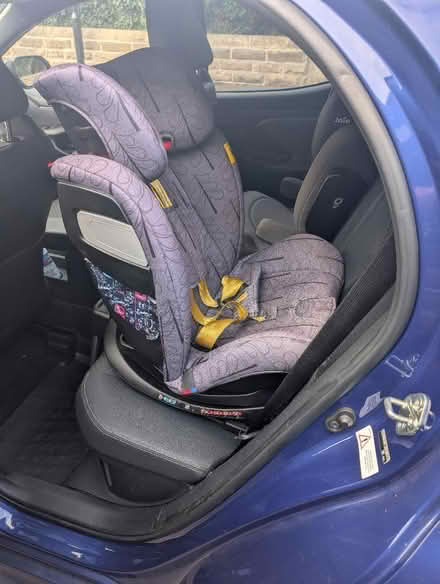 Photo of free Child car seat (Wadsley S6) #2