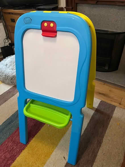 Photo of free Child’s easel (Ridge LA1) #1