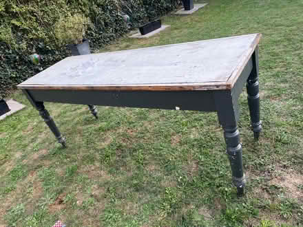 Photo of free Long narrow table/ work bench (Letchworth Sg6) #4