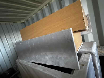 Photo of free 4ft 6” divan bed with headboard and two drawers excellent co (Bottesford NG13) #4