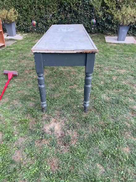 Photo of free Long narrow table/ work bench (Letchworth Sg6) #3