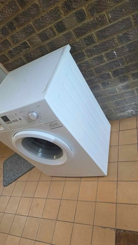 Photo of free Washing machine (Great bookham) #2