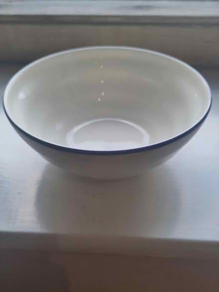 Photo of free Bowl (South Quay E14) #1