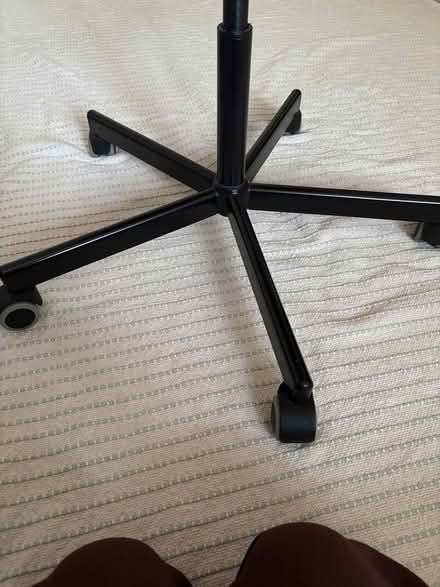Photo of free Swivel chair, red (Blackburn, BB2) #2