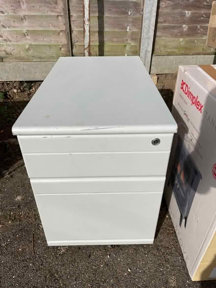 Photo of free Under desk filing cabinet (Letchworth Sg6) #1