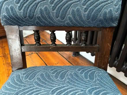 Photo of free Victorian antique slipper chair (Canonbury N1) #2