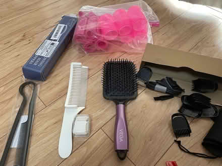 Photo of free Hair and nail accessories (Sunnyvale Community Center) #3