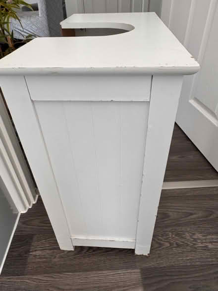Photo of free Under sink cupboard needs painting (Brockworth GL3) #2