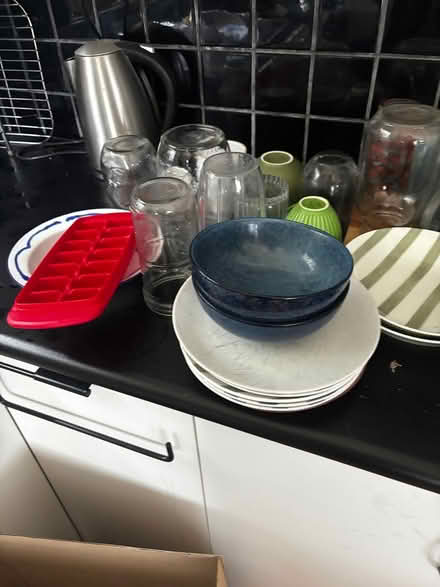 Photo of free kitchenware bundle (Braybrook) #2