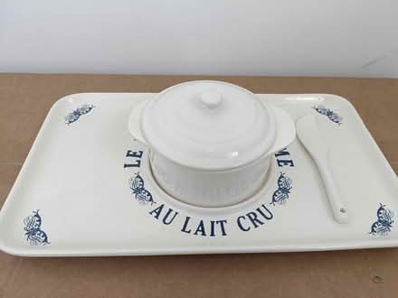 Photo of free Mix of kitchen bits (Redhill RH1) #2