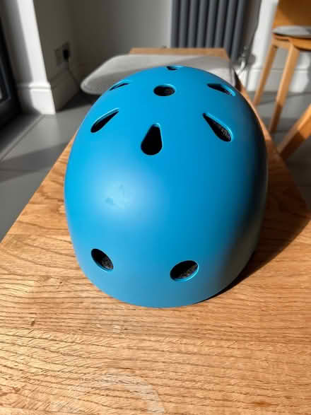 Photo of free Skateboarding helmet (Amersham HP6) #2