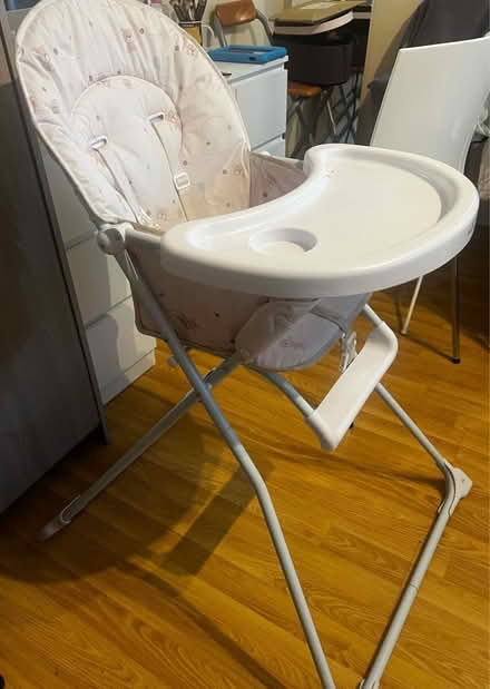 Photo of free Baby High Chair (WD23) #3