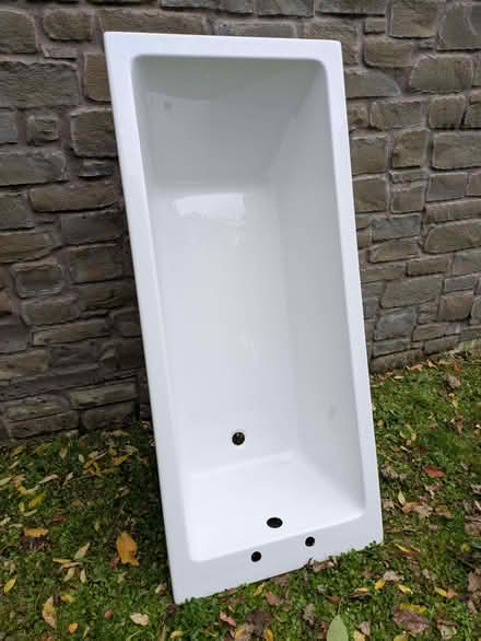 Photo of free Bath (Brunton KY15) #2