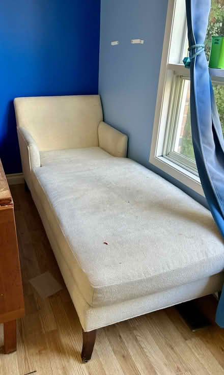 Photo of free White vintage chaise lounge (Davis Drive and Leslie.) #1