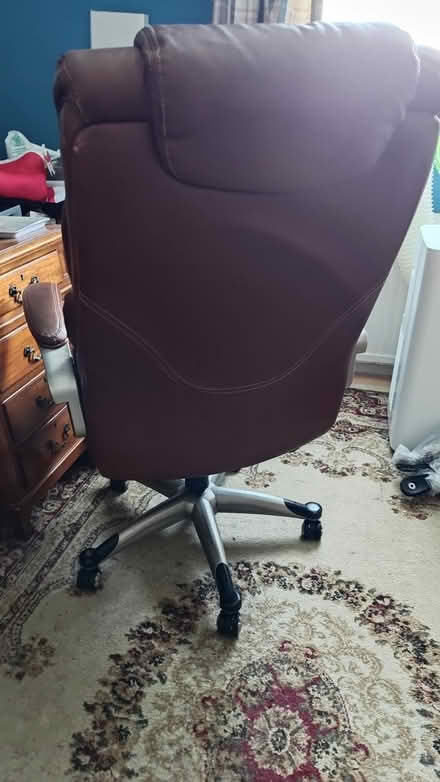 Photo of free office computer chair (basingstoke popley RG24) #2