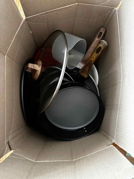 Photo of free kitchenware bundle (Braybrook) #4