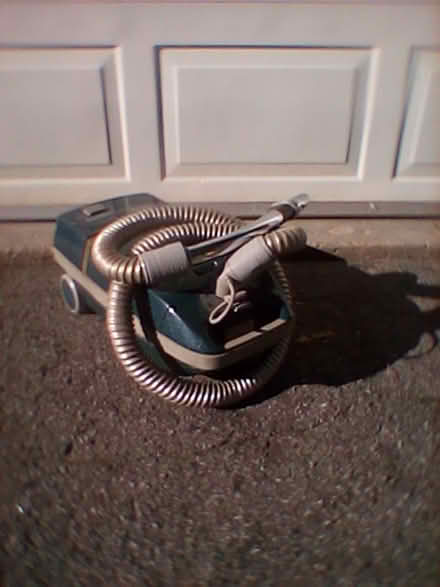 Photo of free Vacuum Cleaner (Fisher Heights) #1