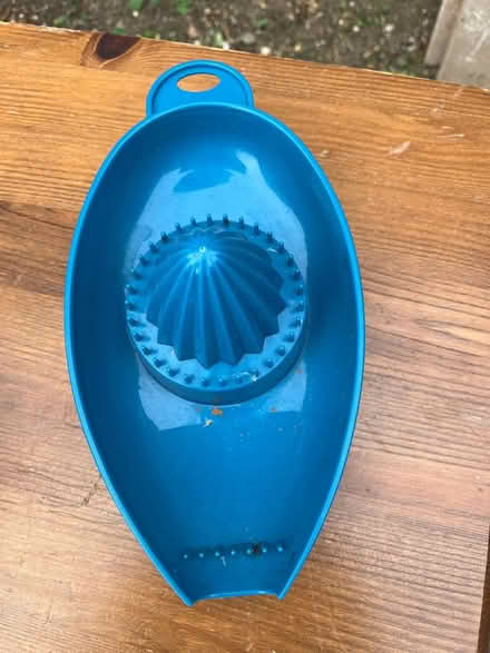 Photo of free Citrus squeezer (Letchworth Sg6) #1