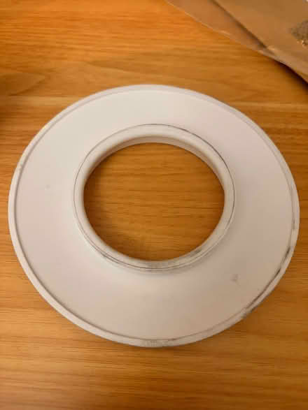 Photo of free white collar, fits pipes 80mm (Richmond TW9) #2