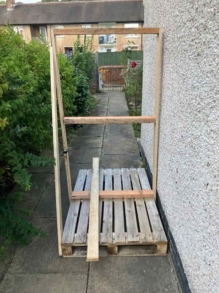 Photo of free Pallet (Saltaire BD17) #1
