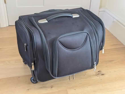Photo of free Vanity/makeup trolley bag (Battle RG30) #4