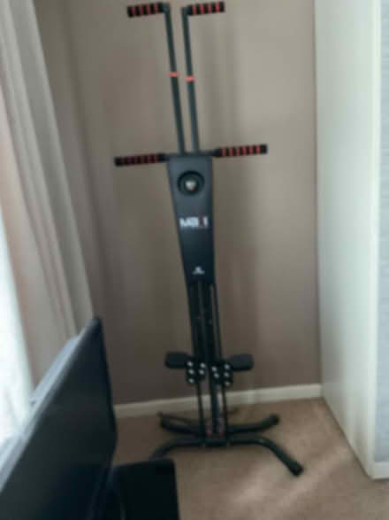 Photo of free Maxi Climber vertical climbing machine (Blossomfield B90) #1