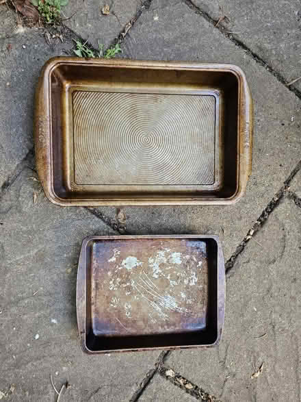 Photo of free Roasting pans X 2 (Surbiton, KT6) #1