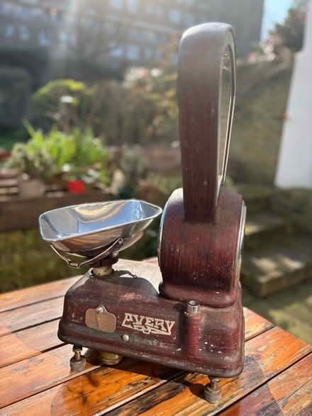 Photo of free Avery antique scales - lbs and ounces - working order (Canonbury N1) #4