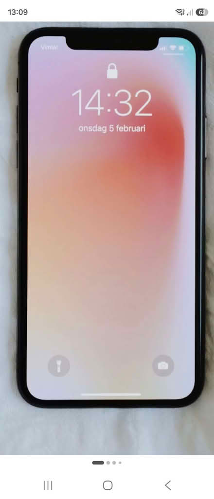 Photo of Mobile Phone (Barton upon Irwell M30) #1