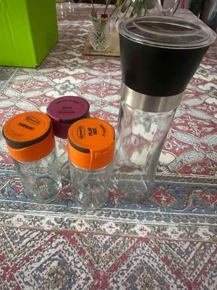 Photo of free 16 Clean Glass Herb/Spice jars with lids + Pepper Grinder (South Cliff YO11) #4