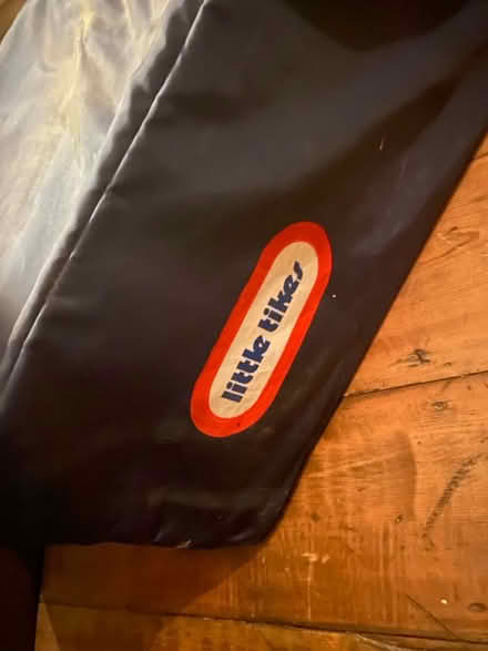 Photo of free Little tile travel cot (ME139 bh) #2