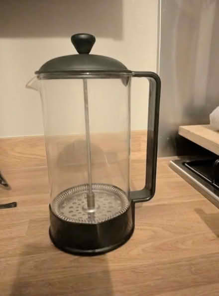 Photo of free Large glass cafetière (Manchester M19) #1