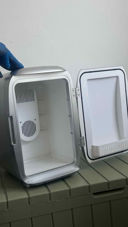 Photo of free Mini cooler (South Norwood SE25) #2