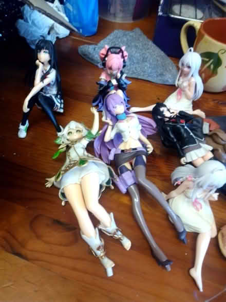Photo of free Anime figures stands broken (Ashhill walk Bd47jf) #1