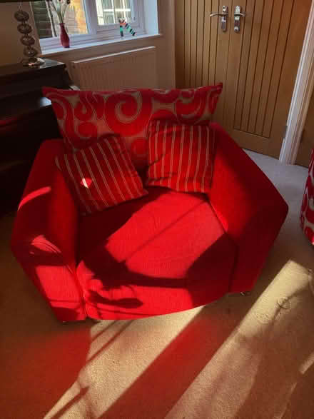 Photo of free 5 Red chairs (Tylers Green HP10) #1