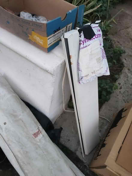 Photo of free Loft clear out! Duvets, cushions, mirror, gazebo, more. (Aldrington BN3) #3