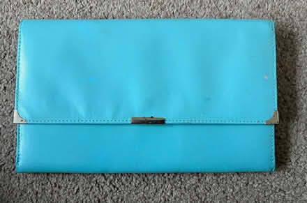 Photo of free Travel Wallet (Longbarn WA2) #1