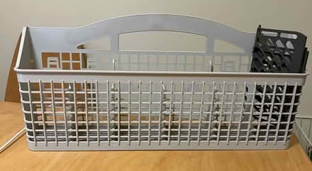 Photo of free Utensil tray (Sunny arts area) #1
