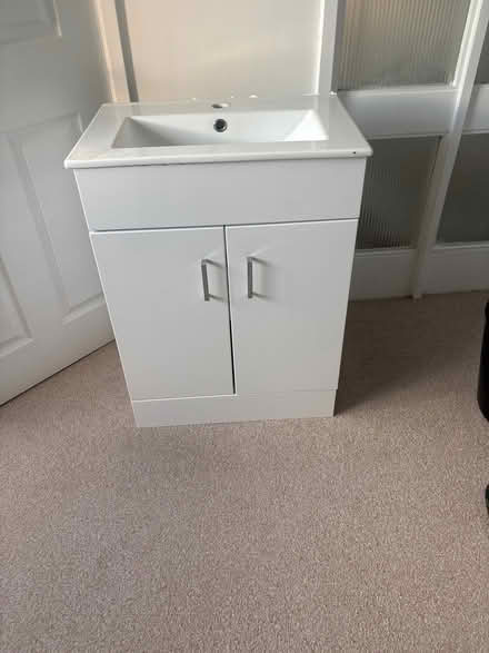 Photo of free Bathroom vanity & sink (Upper Sydenham SE26) #1