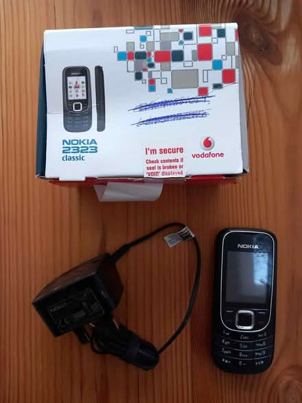 Photo of free NOKIA 2323 Classic phone (Hampshire PO8) #1