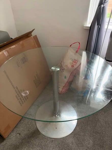 Photo of free Round glass table (Br2 8jj) #1