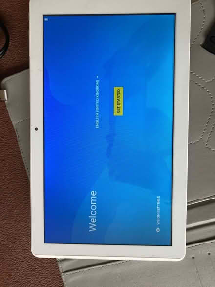 Photo of free Cello T1045PN tablet (Marlow Bottom SL7) #2