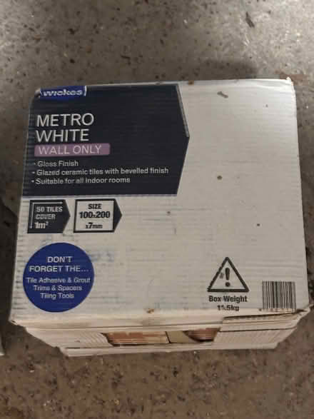 Photo of free White metro tile 2m2 (Upper Sydenham SE26) #1