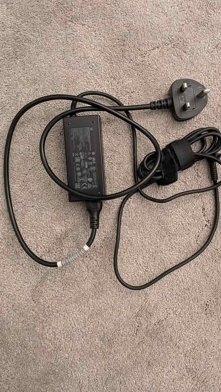 Photo of free Hp Laptop charger 65W (Chorlton M21) #1