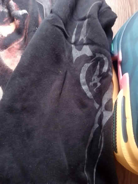 Photo of free Black dragon hoodie gothic (Ashhill walk Bd47jf) #2