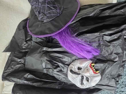 Photo of free Halloween Witches Hat, mask 3 capes (Brickhill Bedford MK41) #1