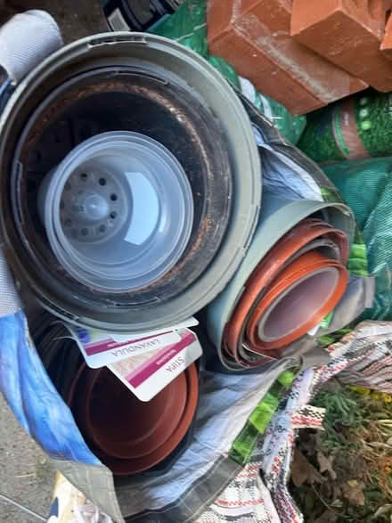 Photo of free Plastic plant pots (Bracknell RG12) #2