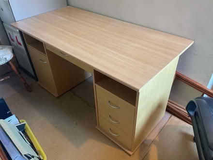 Photo of free Desk. (Park Road area NN10) #4